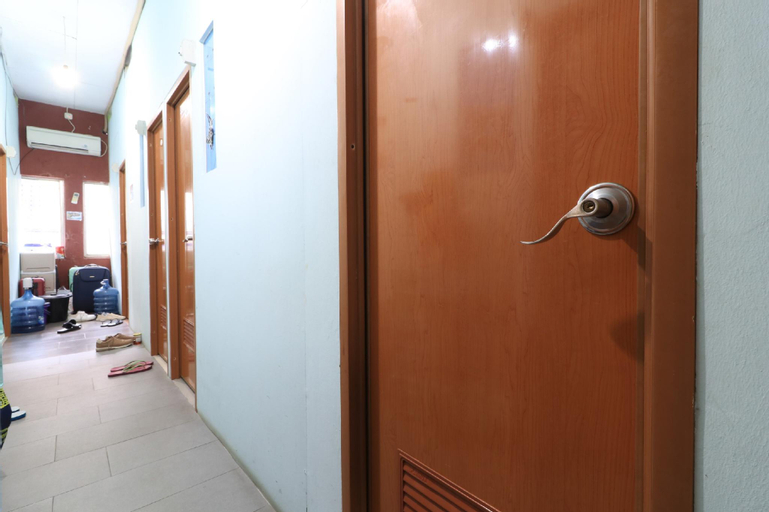 Public Area 5, Eiffel Residence Batu Tulis 35A1 - Female Only, North Jakarta