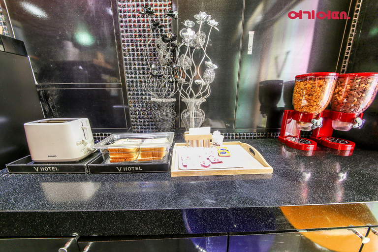 Others 5, V Hotel Changwon, Changwon