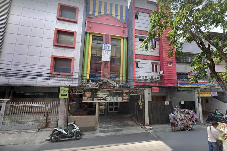 Big Apple Bed and Breakfast                                                                     , West Jakarta