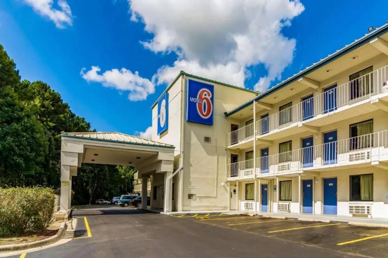 Motel 6 Raleigh, NC Cary, Wake