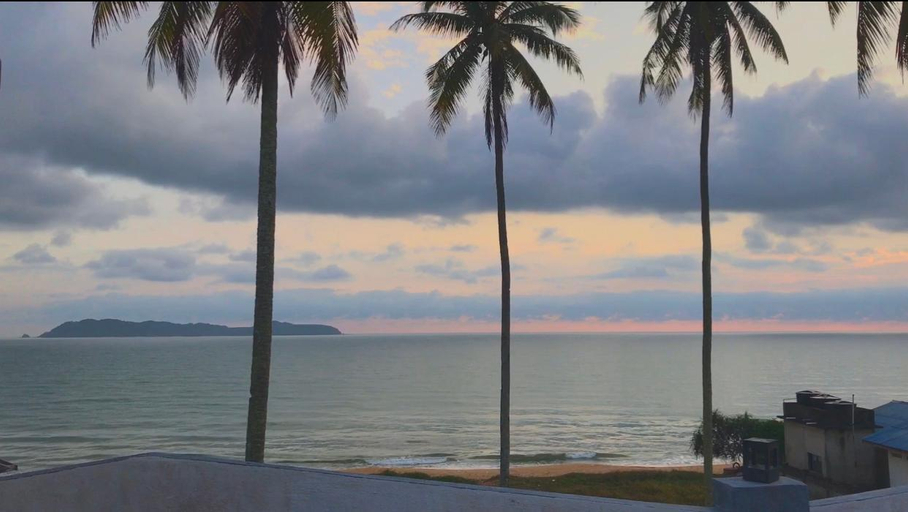 Others 5, Aqil Beach Inn, Marang