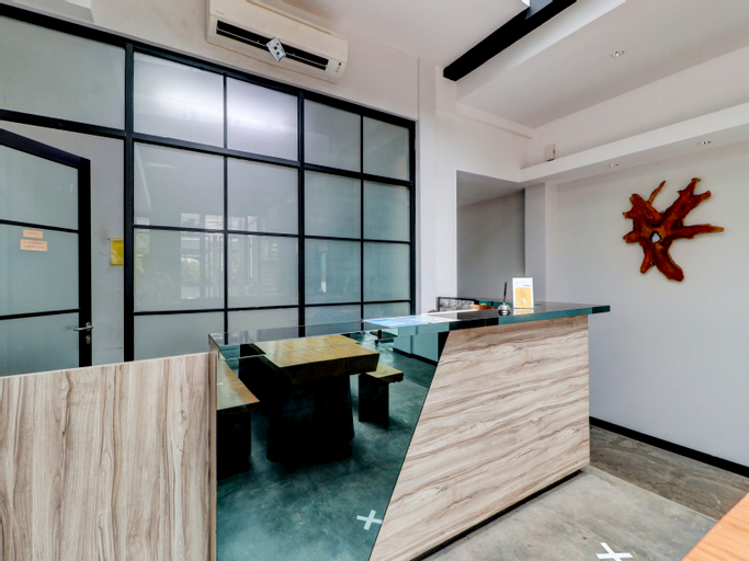Public Area 3, OYO 90775 I Sleep Hotel Bandung, Bandung
