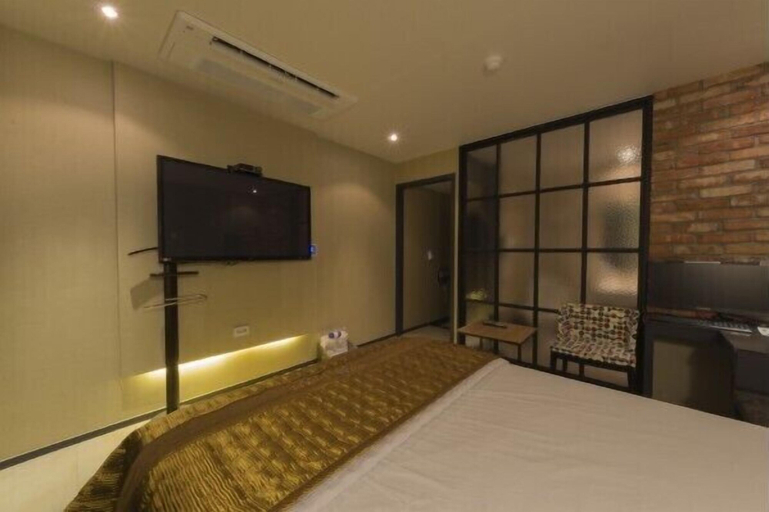 Others, The Lazzi Hotel Dongnae, Dongnae