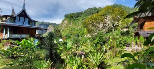 Canyon Jungle Stay, Bukittinggi