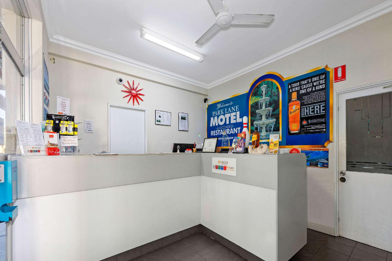 Public Area 3, Econo Lodge Park Lane, Bundaberg