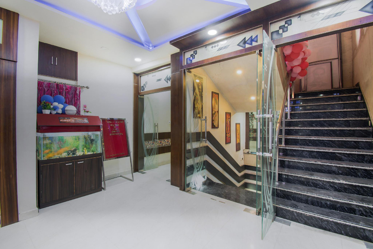 Public Area 2, Hotel Embassy International, Muzaffarpur