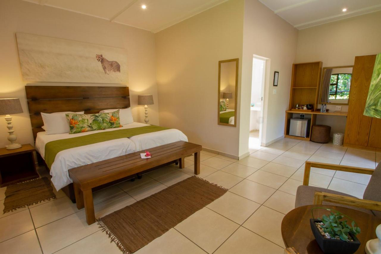 Bedroom 3, Emdoneni Lodge, Umkhanyakude