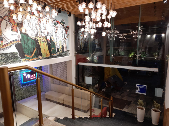 Public Area 3, Jay Clarks Exotica, Sirmaur