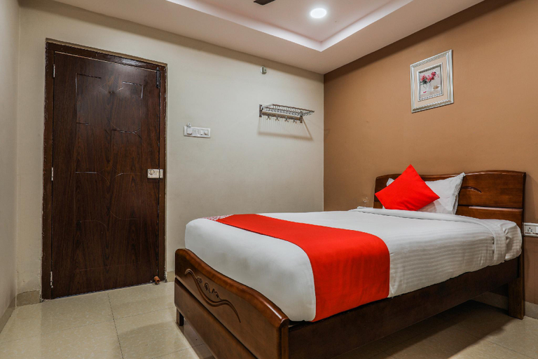 Others 3, Hotel Padmini Elite, Hyderabad