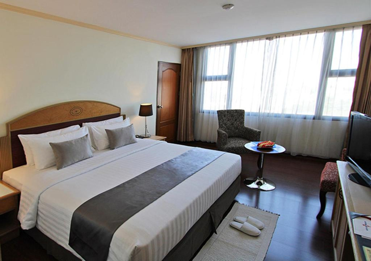 Bedroom 4, Grand Tower Inn Rama 6, Phaya Thai