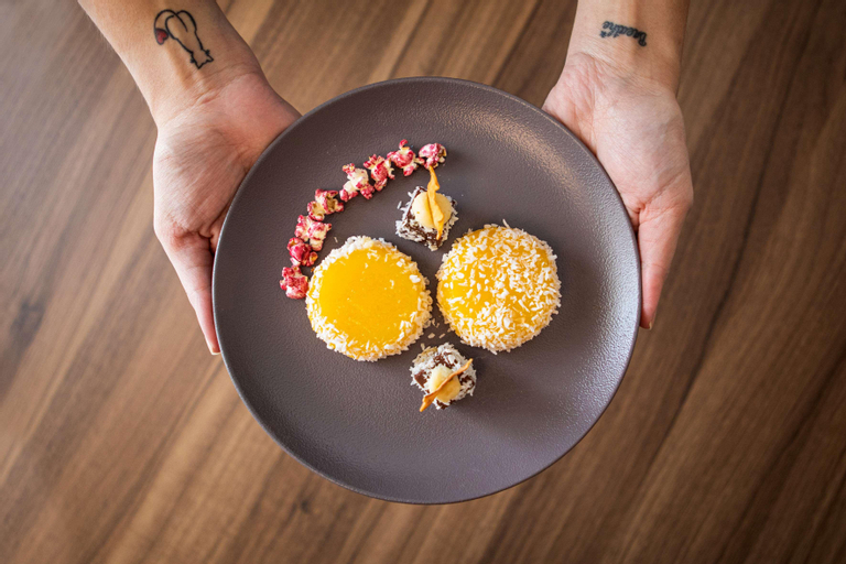 Food & Drinks 26