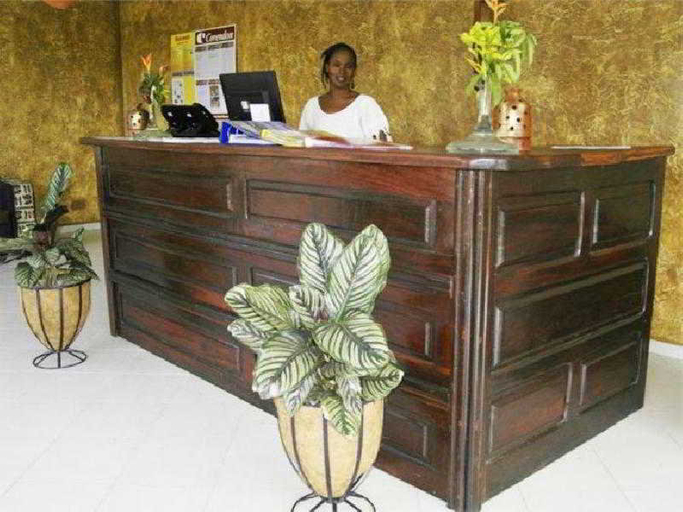 Public Area, Bamboo Garden Hotel, Kombo Saint Mary
