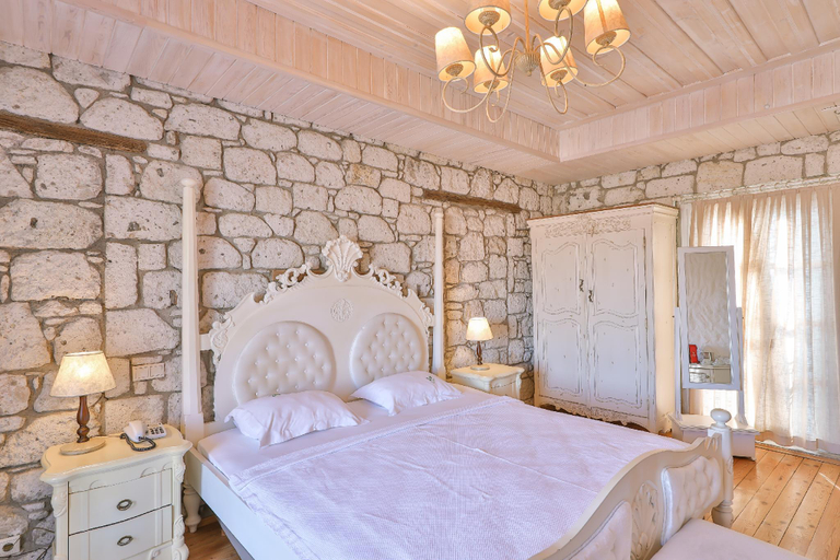 Bedroom 3, Imren Han Boutıque Hotel, Çeşme