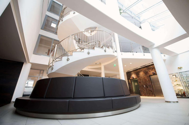 Public Area 5, Ramada by Wyndham Dresden, Dresden