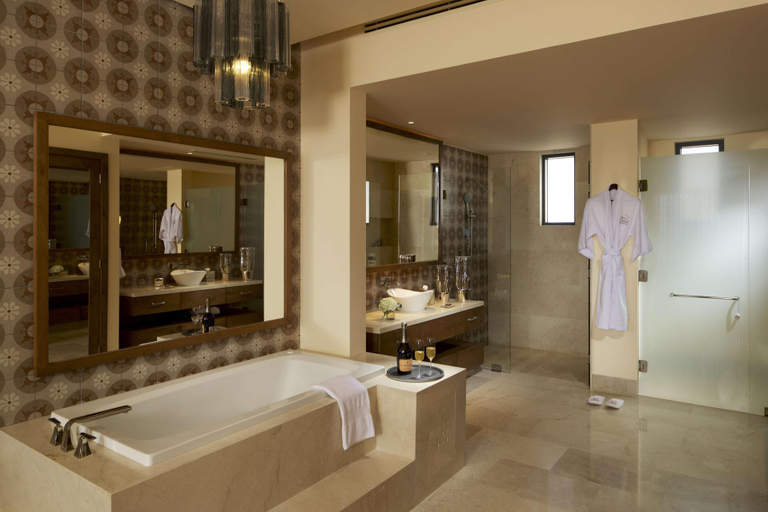 Bathroom 5, Grand Solmar Pacific Dunes Resort Golf and Spa, La Paz