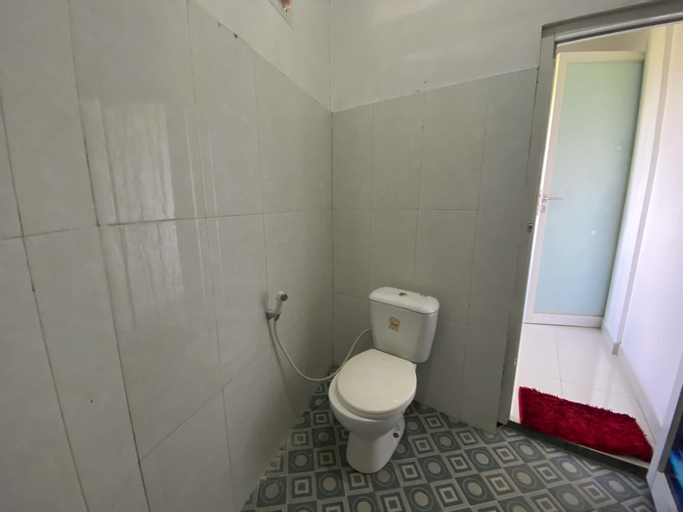 Bedroom 4, ANA INN Ambarawa Mitra RedDoorz, Semarang