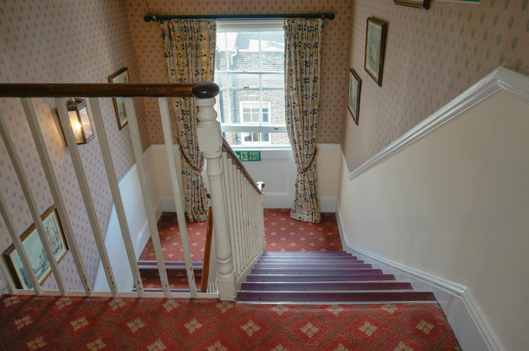 Public Area 3, The Abbey Notting Hill, London