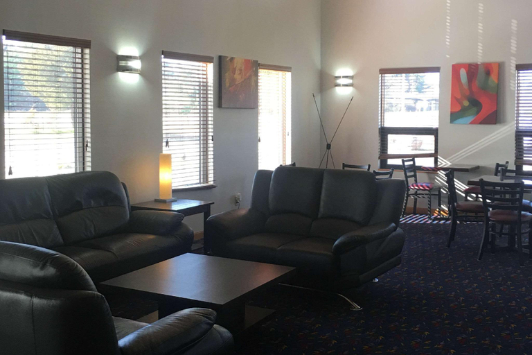 Public Area 2, Econo Lodge Inn & Suites Wisconsin Dells, Sauk