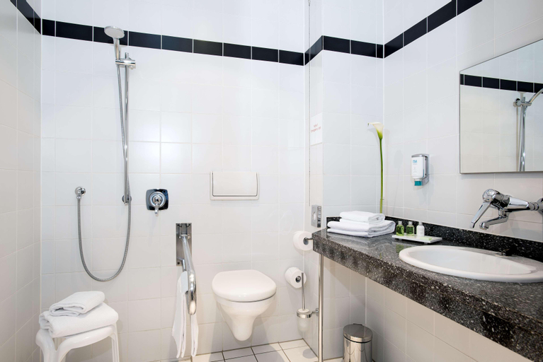Bathroom 5