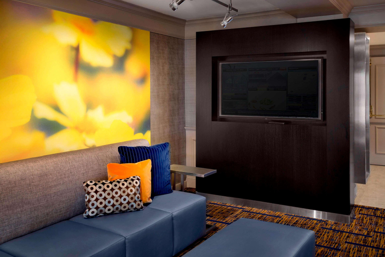Public Area 2, Sonesta Select Boston Danvers, Essex