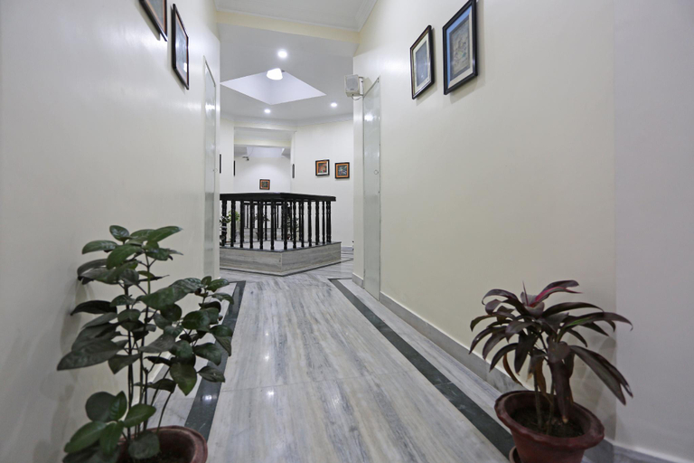 Public Area 2, Hotel Niladri, Puri