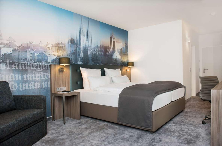 Bedroom 2, ACHAT Hotel Regensburg im Park, Regensburg