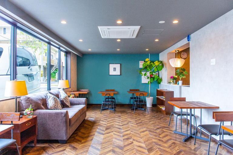 Public Area 2, Mr.KINJO in URUMA, Uruma