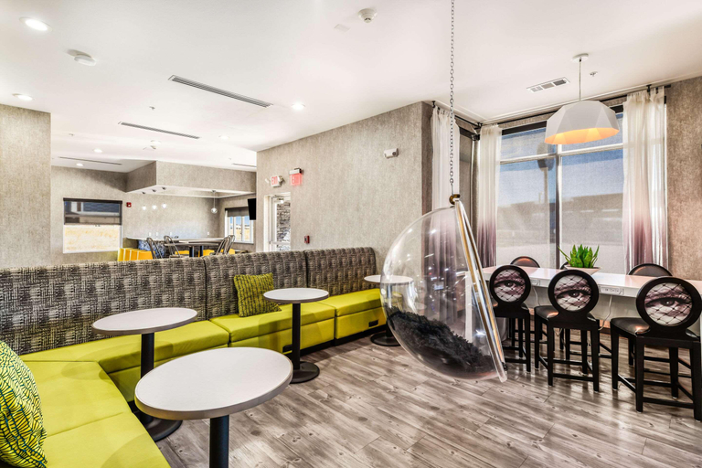 Public Area 3, Hy-Lo Hotel, Bryan