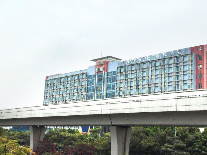 Exterior & Views 1, Lavande Hotels Shenzhen Longgang Dayun Center Jixiang Metro Station, Shenzhen
