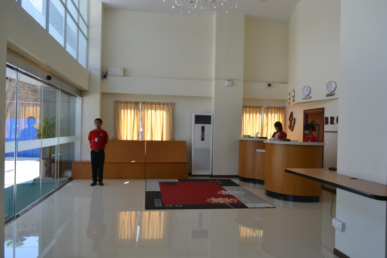Public Area 2, Hotel Broadway Yangon, Yangon