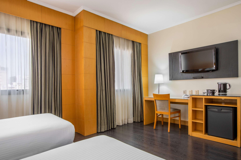 Bedroom 16
