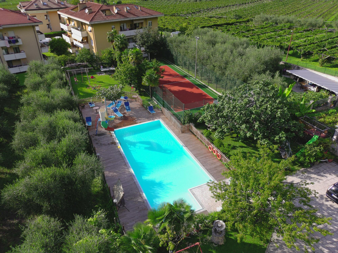 Public Area 2, Agritur Michelotti, Trento