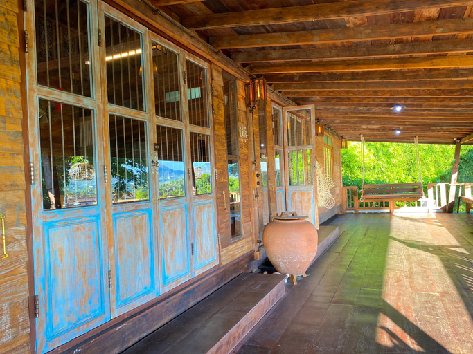 Others 5, Baanfarangkhaoyai House, Pak Chong