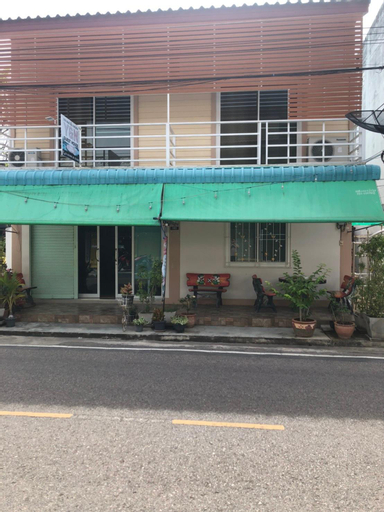 Y and N House, Muang Prachuap Khiri Khan