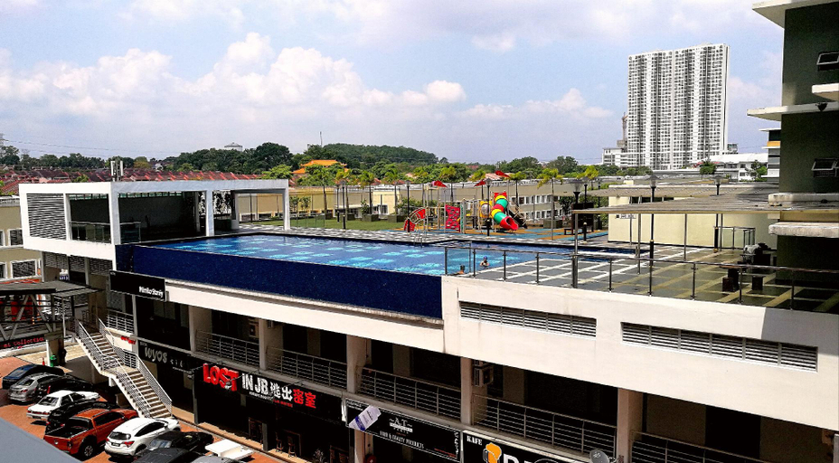 Others 3, PoolView Free WiFi Jusco Aeon Ikea Waterpark Tesco, Johor Bahru