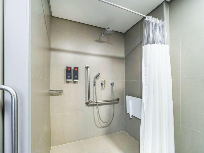 Bathroom 5, Mercure Sao Paulo Barra Funda, Franco da Rocha