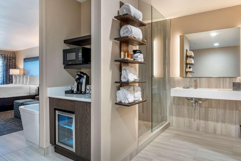 Bedroom 3, Lincoln Sands Oceanfront Resort Ascend Collection, Lincoln