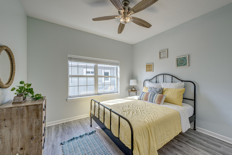 Bedroom 2, Beach Serenity 3 - Rooftop Deck With Ocean Views, Duval