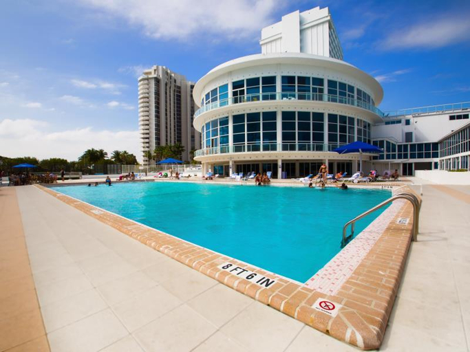 Sport & Beauty 5, Design Suites Miami Beach, Miami-Dade