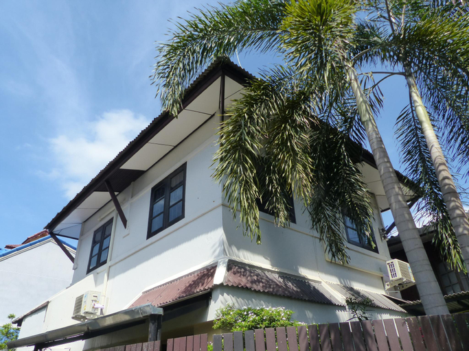Old City Hidden Gem Villa, Muang Chiang Mai