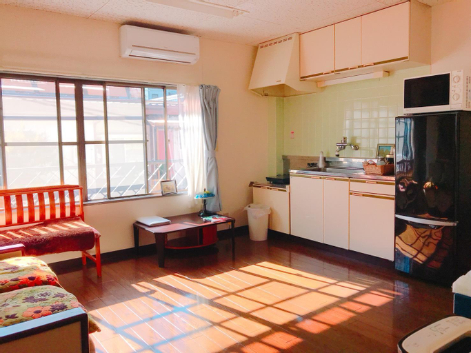 Ise apartment 205, Ise