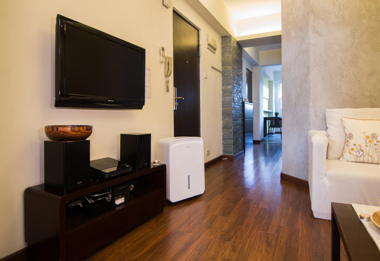 Recreational facilities, Kennedy Town - 2BR , 3 mins walk to MTR ,near HKU, Hong Kong Island