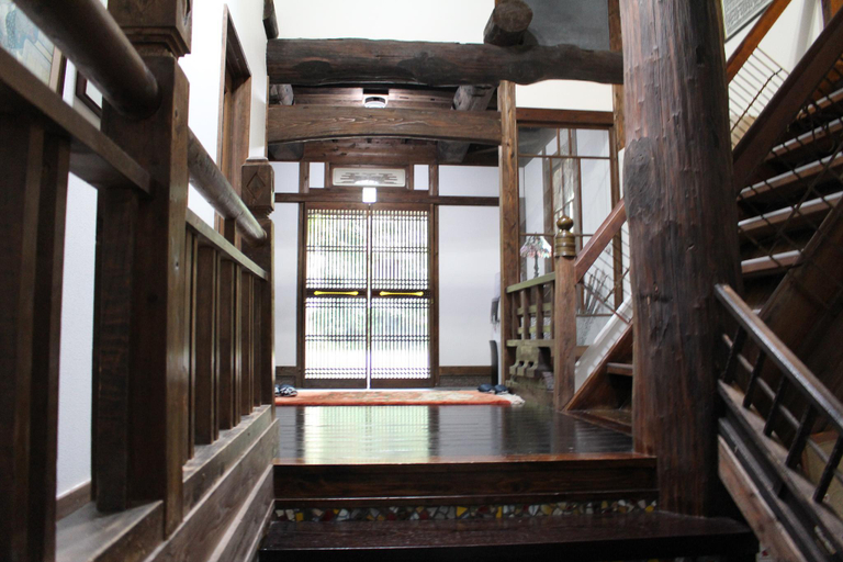 Public Area 2, Kotohira Guest House en, Hita