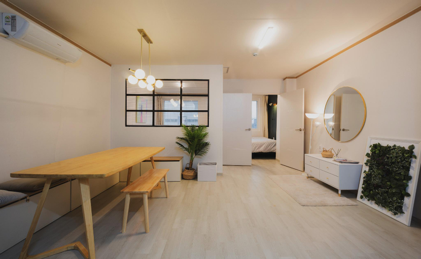 Dongdeamun Family Suite Apartment, Jongno