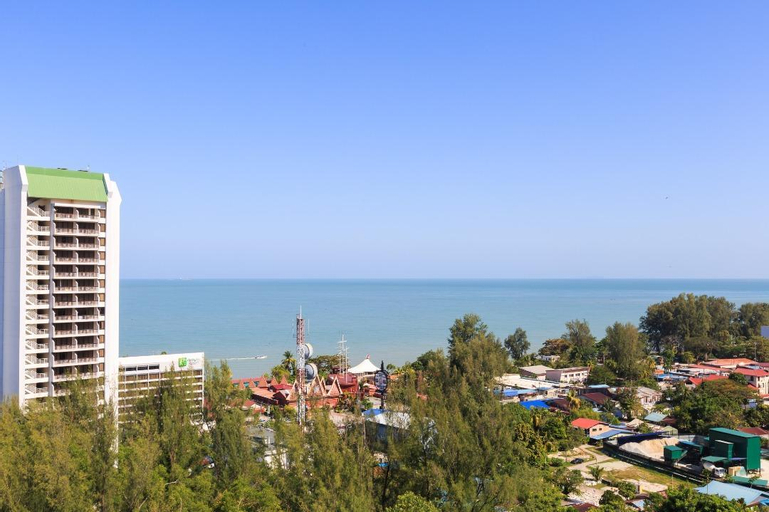 SEA OF BATU FERRINGGI, Penang Island