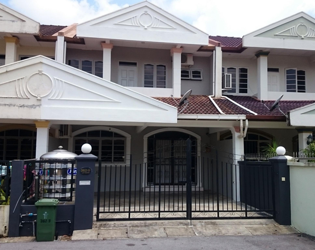 Exterior & Views 1, The Lodge 362 Vacation Home, Kuching