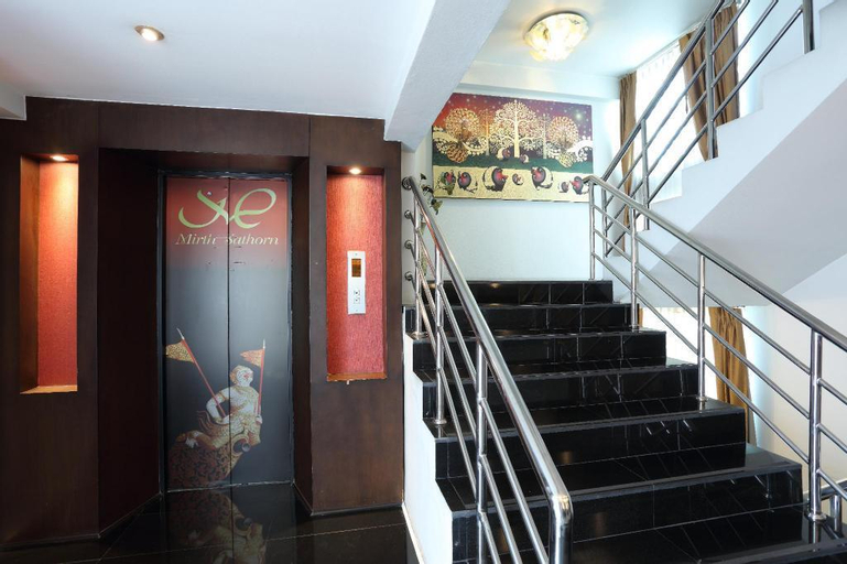 Public Area, Thai style decoration room in Bkk silom, Bang Rak