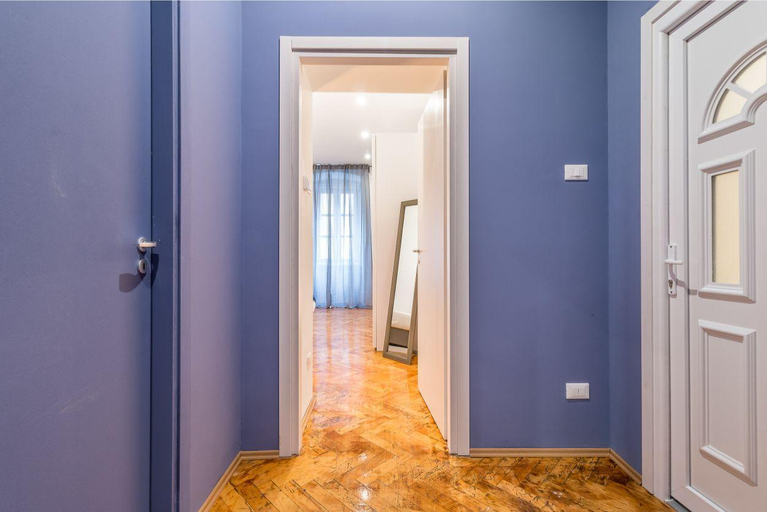 Public Area 2, Brand new apartment for 4 guests + Wi-Fi, Trieste
