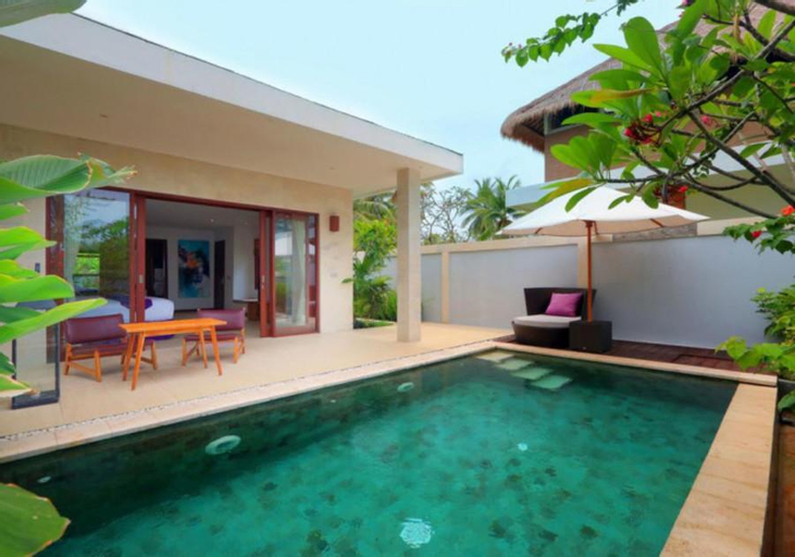 Villa with Private Pool & Ocean View, Lombok