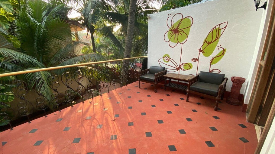 5, Apartment beach Side for 8 people, Candolim Goa, North Goa